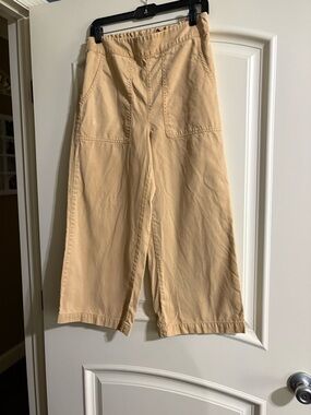 Nicole Miller Beige Cropped Wide-Leg Pants